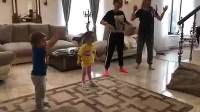 Видео порнуха #42455