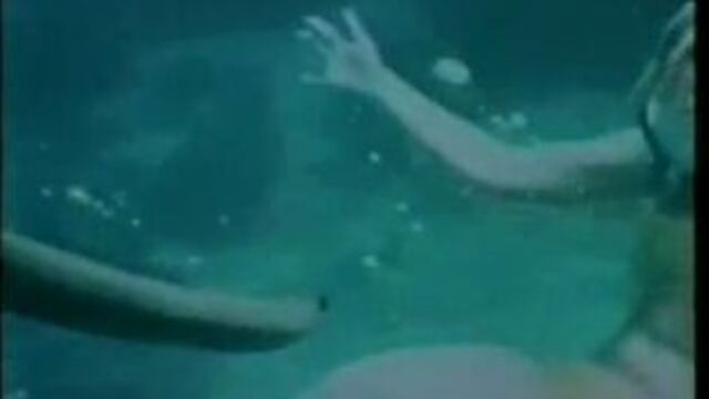 Видео порнуха #1558