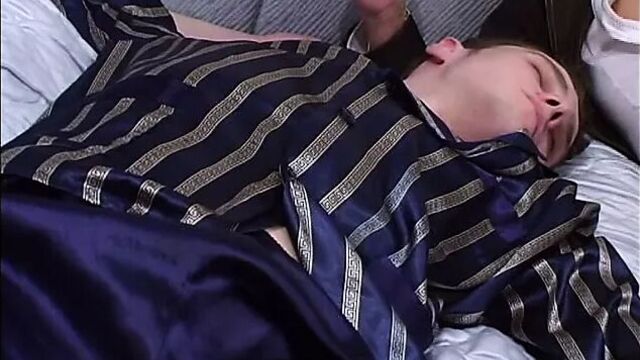 Видео порнуха #38335