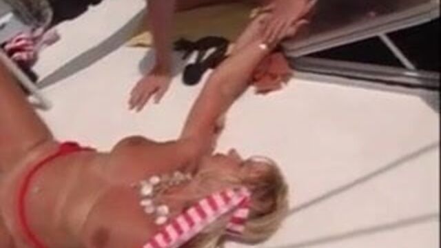 Видео порнуха #12777