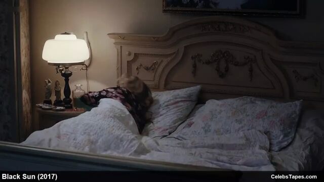 Видео порнуха #51384