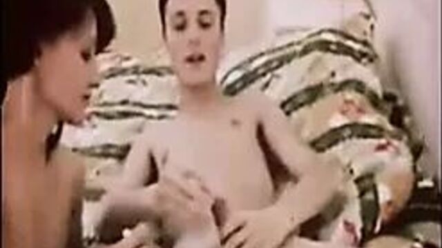 Видео порнуха #15105