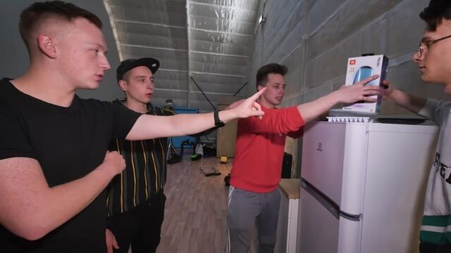 Видео порнуха #192408