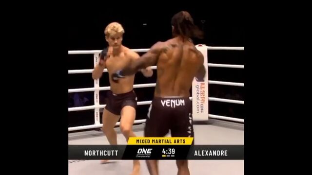 Видео порнуха #155113