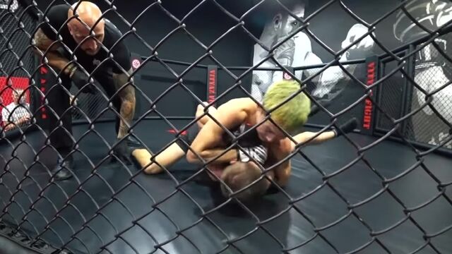 Видео порнуха #170095