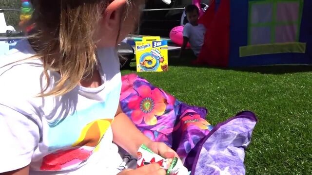 Видео порнуха #179560